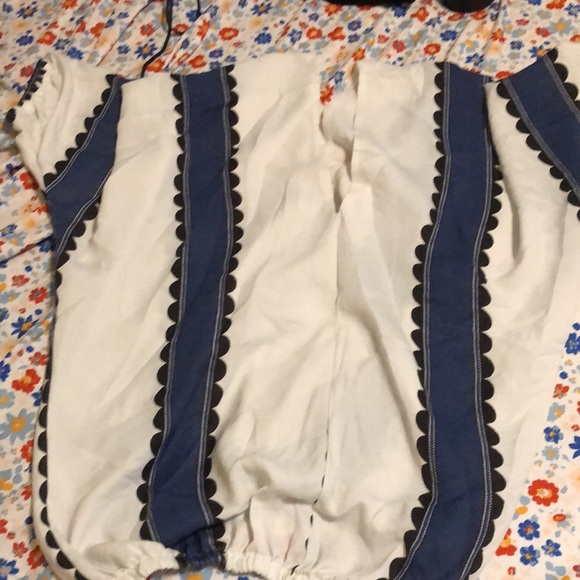 Shirts - Picture 3 of 4